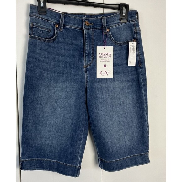 Gloria Vanderbilt Pants - Gloria Vanderbilt Amanda Bermuda Blue Jean Shorts Size 4 NWT